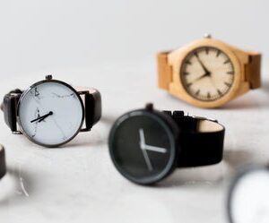 Men wrist watch